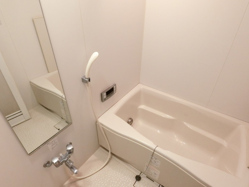 カスタリア祐天寺の浴室