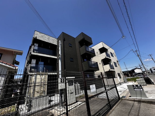 ボヌール英賀保駅前Ⅰ