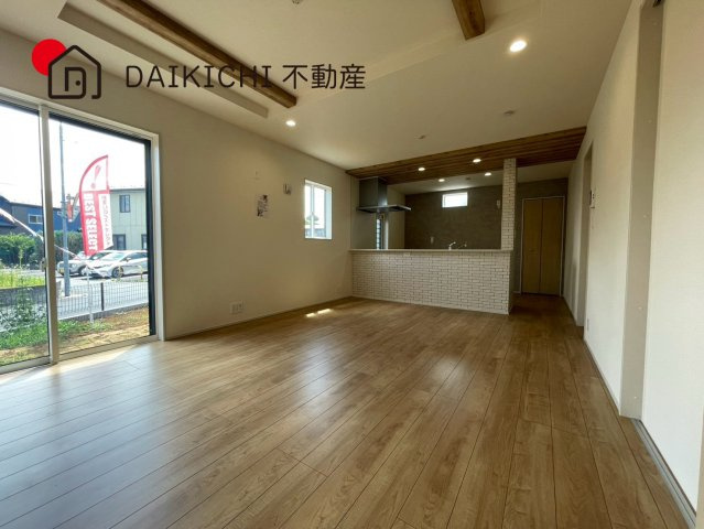【居間・リビング】 | 桶川市末広3丁目5期　新築戸建　全1棟　1号棟