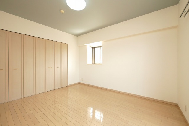 アスリート本町リバーウエストの居間・リビング