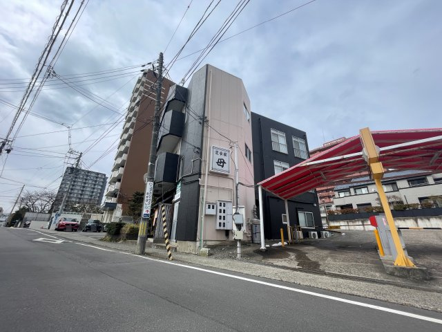 想定年間賃料334.5万　想定利回り14.06％　鉄骨造の周辺