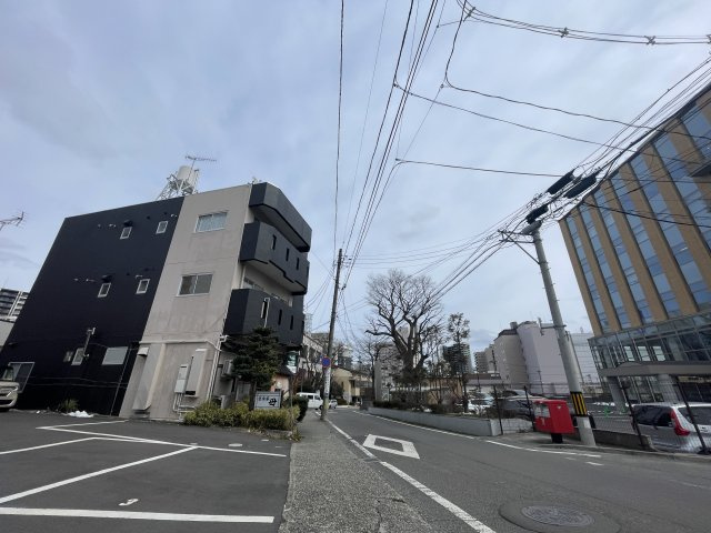 想定年間賃料334.5万　想定利回り14.06％　鉄骨造の周辺