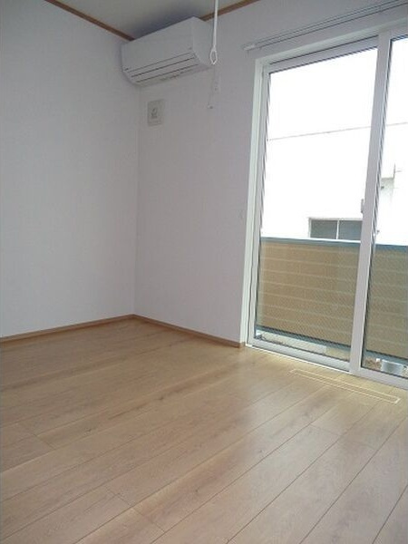 demeure(ドミール)内丸の洋室