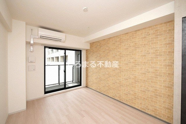 ファーストフィオーレ谷町六丁目フェリシアの居間・リビング