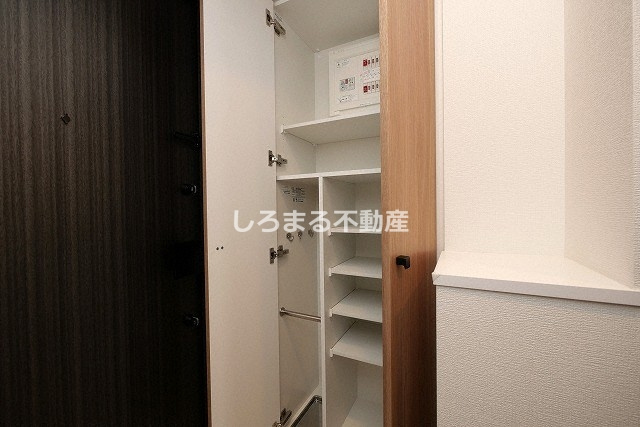 ファーストフィオーレ谷町六丁目フェリシアの収納