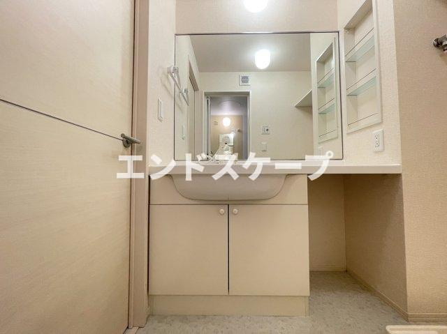 アンフルールの洗面所|高崎、前橋、伊勢崎エリアのお部屋探しはエンドスケープまで！お客様の理想お聞かせ下さい♪