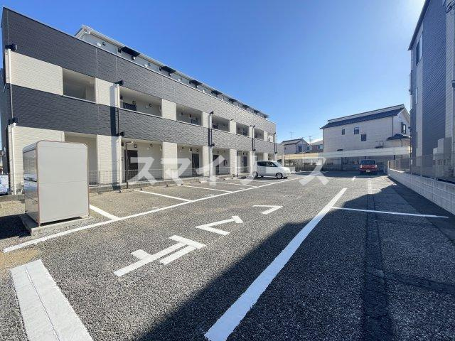 ボヌールメゾンBの駐車場