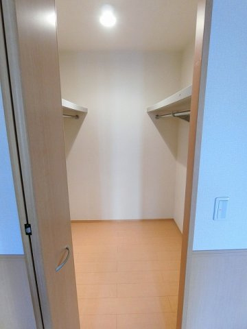 ブリリアンスの収納