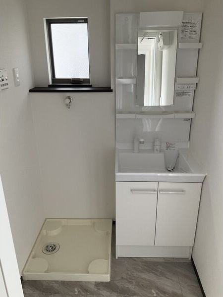 East Village Ⅰ棟の洗面所