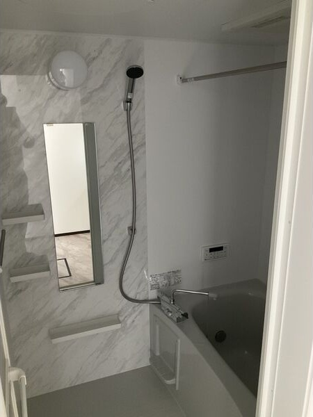 East Village Ⅰ棟の浴室