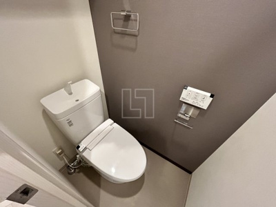 【トイレ】 | フォーリアライズ南堀江ヴィータ | フォーリアライズ南堀江ヴィータ　温水洗浄便座