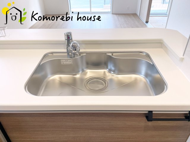 上尾市上　12期　新築一戸建て　ブルーミングガーデン　02のキッチン|キッチンです