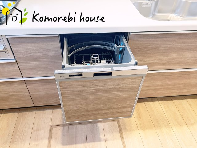上尾市上　12期　新築一戸建て　ブルーミングガーデン　02のキッチン|コンパクトなキッチンで掃除もラクラク