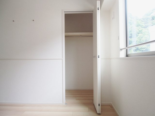 エスティタート　ブリランテの収納