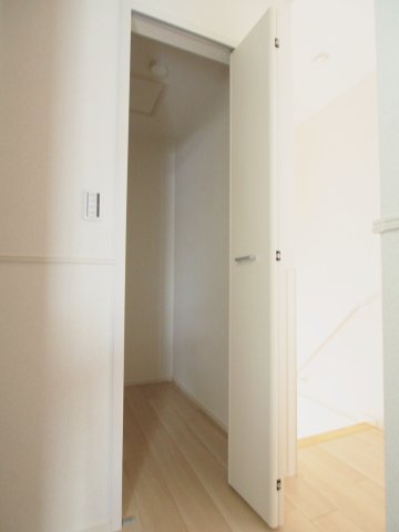 エスティタート　ブリランテの収納