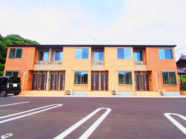 エスティタート　ブリランテ