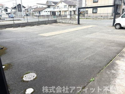 【駐車場】 | サンスタレ新涯ⅥB