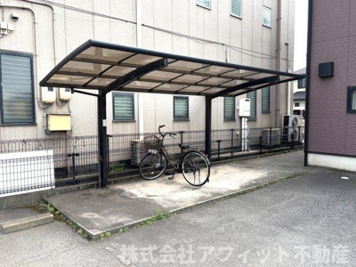 【その他共用部分】 | サンスタレ新涯ⅥB | 駐輪場