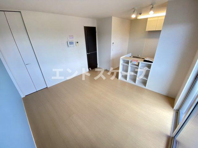 エトワール・トーゼの居間・リビング|高崎、前橋エリアのお部屋探しはエンドスケープまで！お客様の理想お聞かせ下さい♪