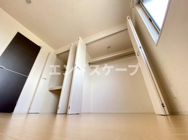 エトワール・トーゼの収納|高崎、前橋エリアのお部屋探しはエンドスケープまで！お客様の理想お聞かせ下さい♪