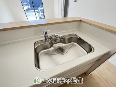 【キッチン】 | CRADLE GARDEN小山市東間々田第7　2 | 毎日使うキッチン周りが綺麗で清潔に保たれていると、お料理を作るのも楽しくなりますよね♪
