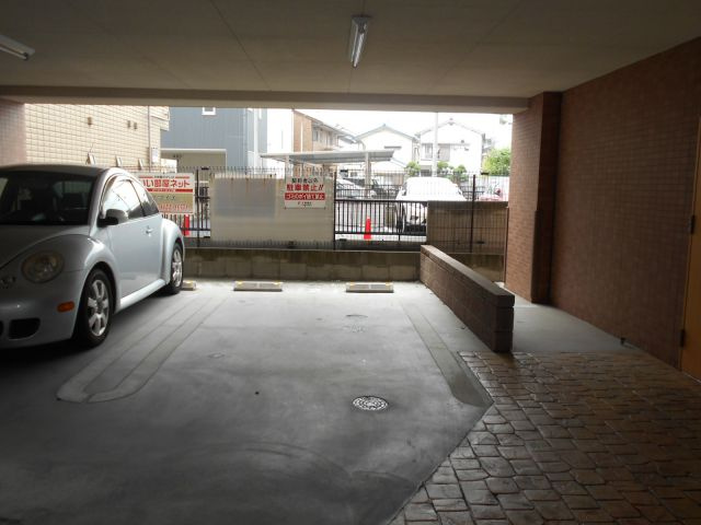 TNGの駐車場