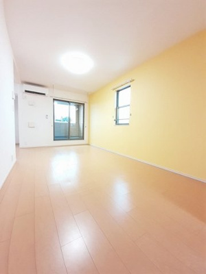 【居間・リビング】 | ラ・ポルテＡ