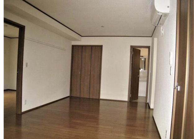 コンフォール上北沢の寝室