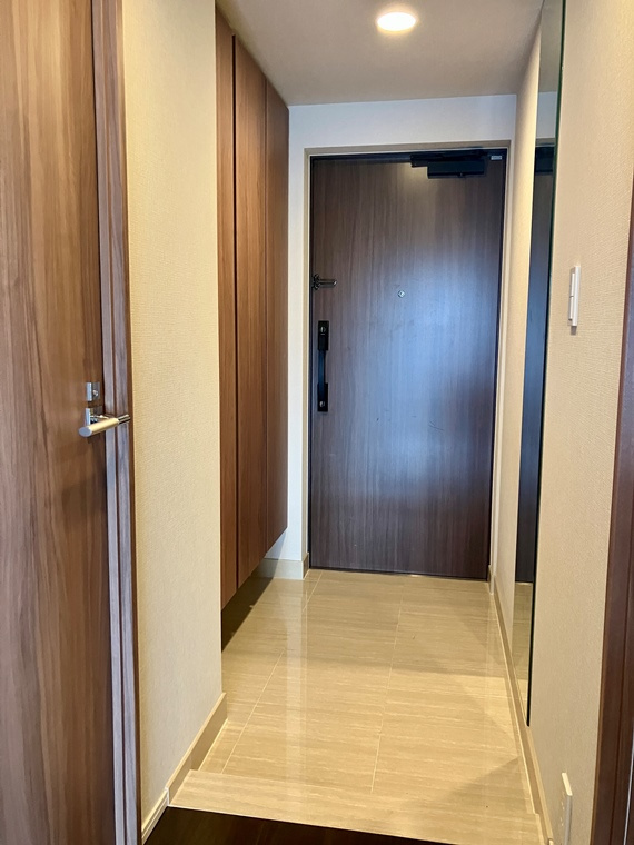 シティテラス横濱戸塚の玄関