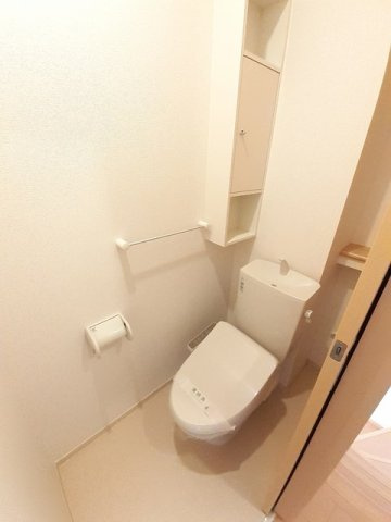 カーサ・プラシードＡのトイレ