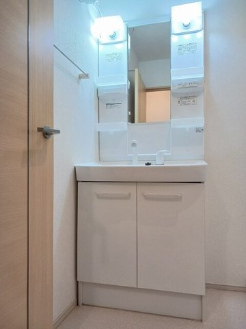 ラメールＢの洗面所