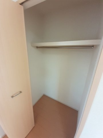 バモス・シバの収納