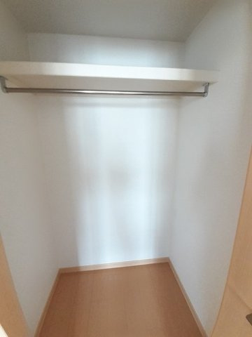 グランツ　コートの収納