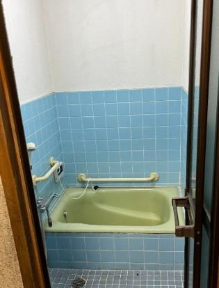 点野5丁目　中古一戸建ての浴室|ユニットバス
■物件内覧・資金計画相談・住宅ローン相談、リフォーム相談、お問合せ受付中■
※当日・翌日のご内覧、ご相談はお電話でのお問合せがスムーズです！