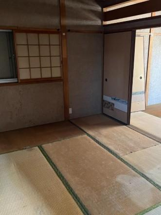 点野5丁目　中古一戸建ての寝室|和室6.0帖
■物件内覧・資金計画相談・住宅ローン相談、リフォーム相談、お問合せ受付中■
※当日・翌日のご内覧、ご相談はお電話でのお問合せがスムーズです！