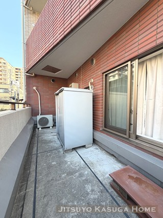 【バルコニー】