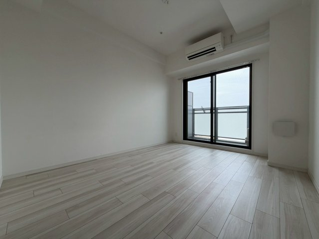 S-RESIDENCE福島Alovitaの洋室