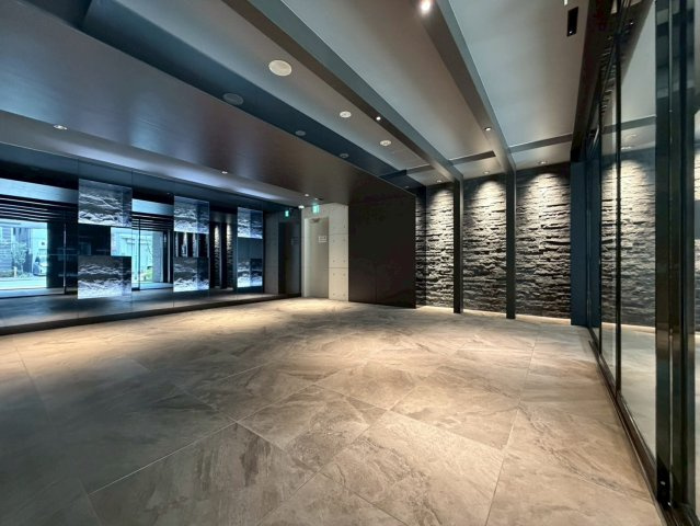 S-RESIDENCE福島Alovitaのロビー