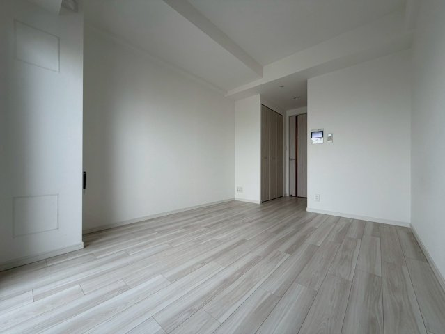 S-RESIDENCE福島Alovitaの洋室