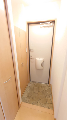 【玄関】 | リベルテ B棟