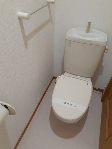 セレーノＡのトイレ