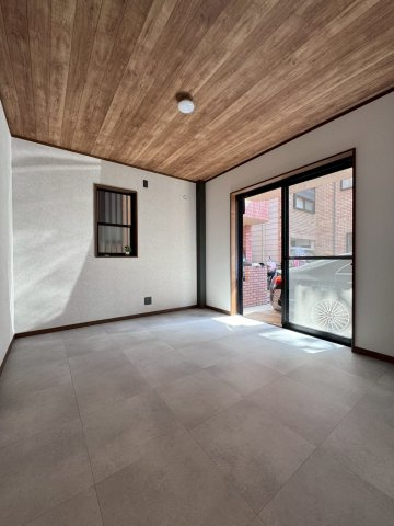 門真市寿町の洋室|洋室約5.2帖は来客用スペースとしてもオススメです。