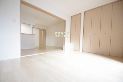 【寝室】 | アネックス共和 | 明るくて使い勝手の良いお部屋