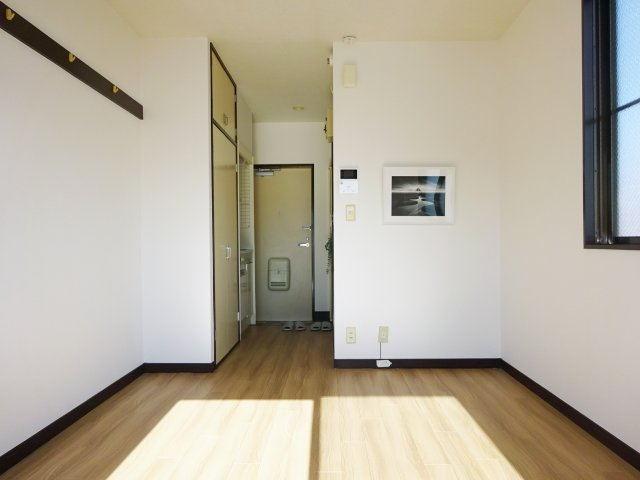 SEPIAの洋室
