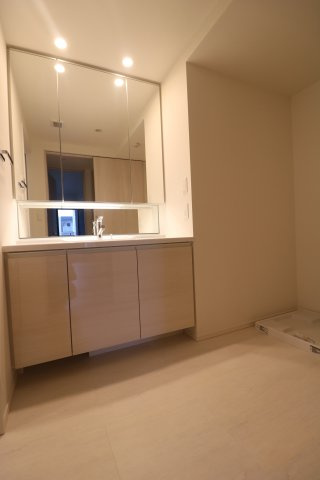 【独立洗面台】