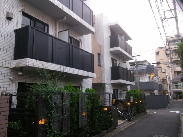 ラハイナ東新宿