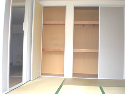 【収納】 | 盛岡今晩軒 | 和室の押入内部たっぷり収納！