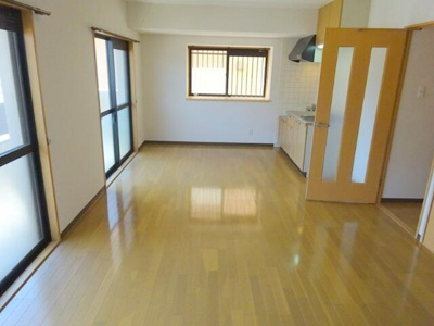 【居間・リビング】 | アヴニール愛野