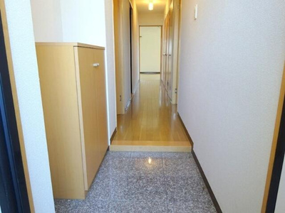 【玄関】 | アヴニール愛野