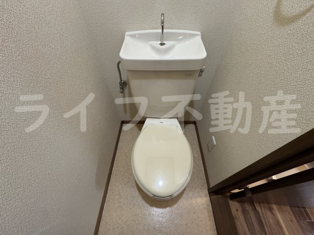 メゾン・プルミエールのトイレ|ゆったりとした空間のトイレです